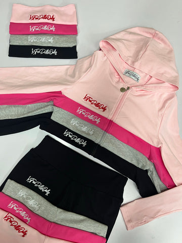 The Soft Life Lounge Set With Headband by
For Dolls Only **XS-XL JOGGING SUIT