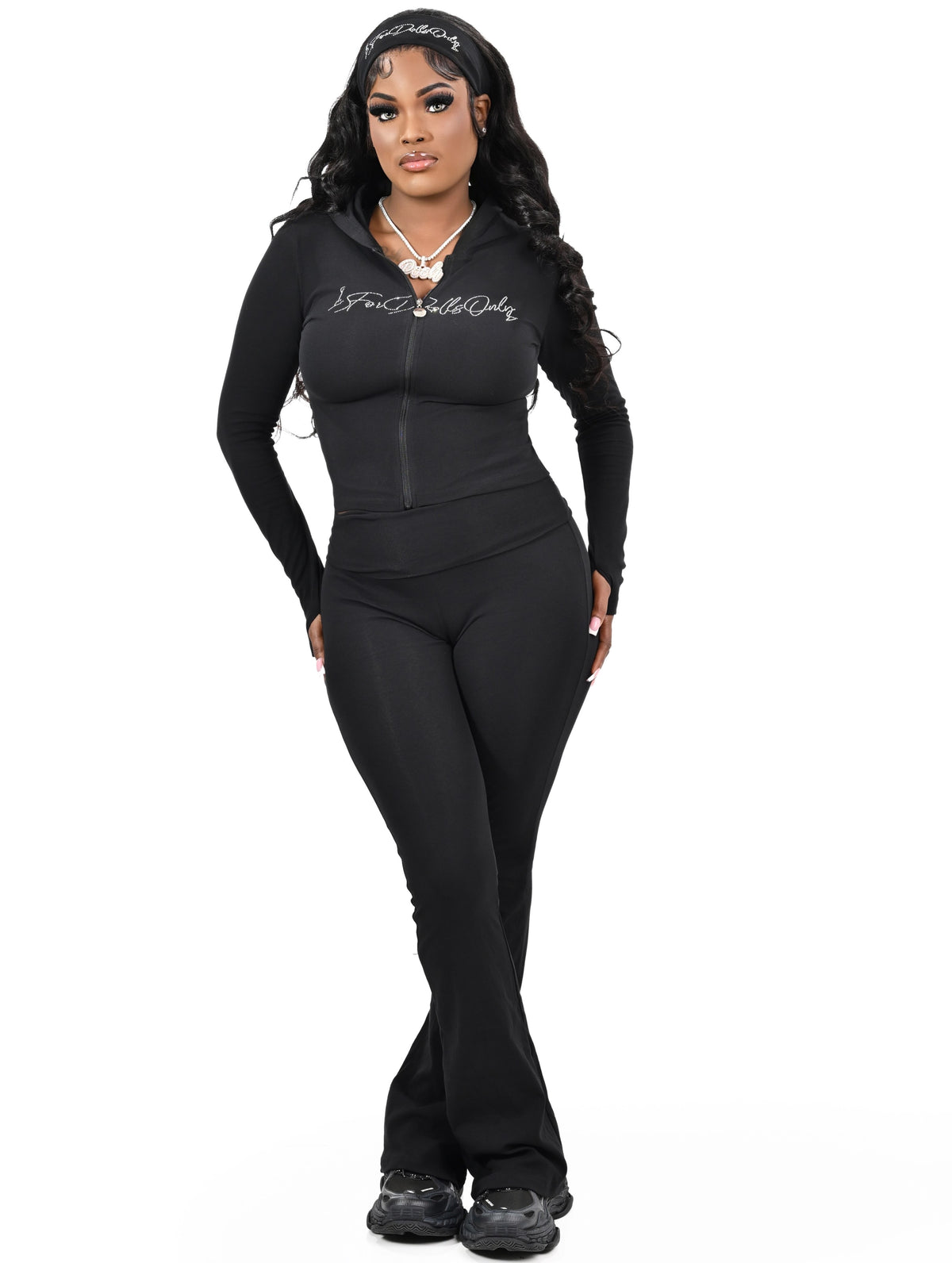 The Soft Life Lounge Set With Headband by
For Dolls Only **XS-XL JOGGING SUIT WITH RHINESTONE LOGO 🖤❤️🤎💚